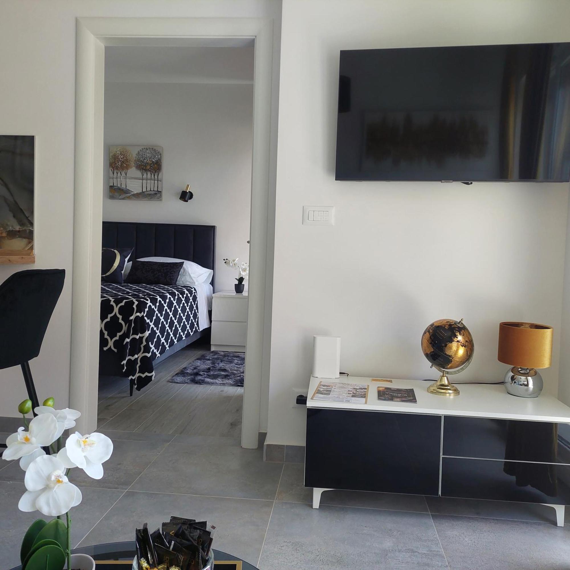 Modern Luxury Diva 1 , 4 Stars, Ciovo, Okrug Trogir