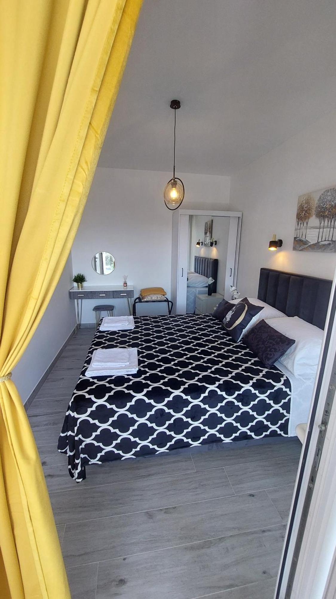 Modern Luxury Diva 1 , 4 Stars, Ciovo, Okrug Apartamento *